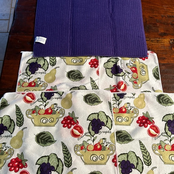 Kitchen set. 1 drying mat. 2 dishcloth 2 dish towels. - Picture 4 of 4